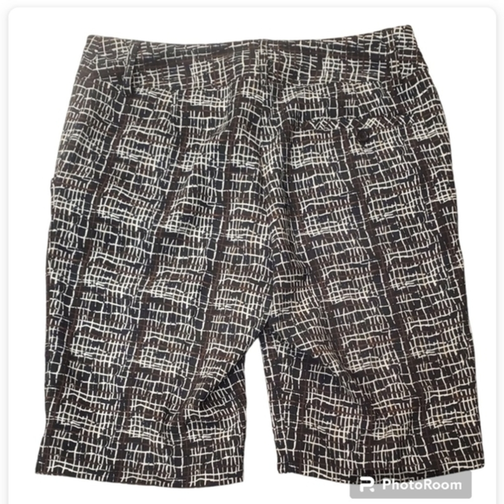 SPORT HALEY golf size 2 womens brown/black striped straight shorts with pockets - Picture 2 of 10